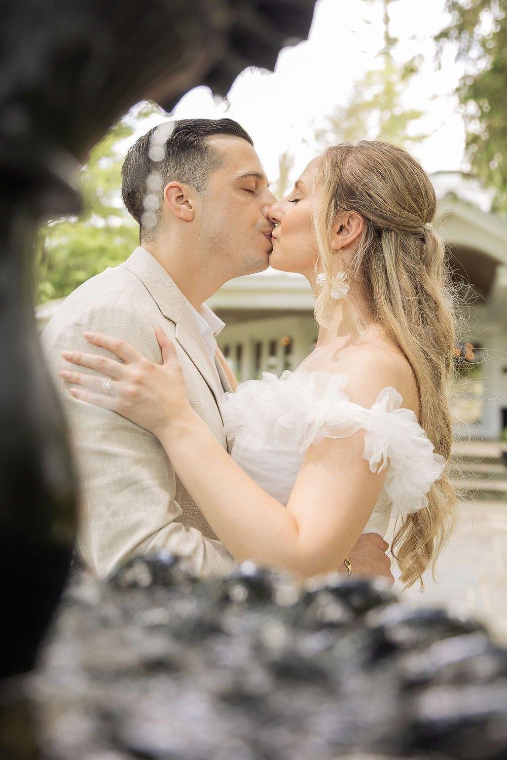 carousel-hero-element image-7