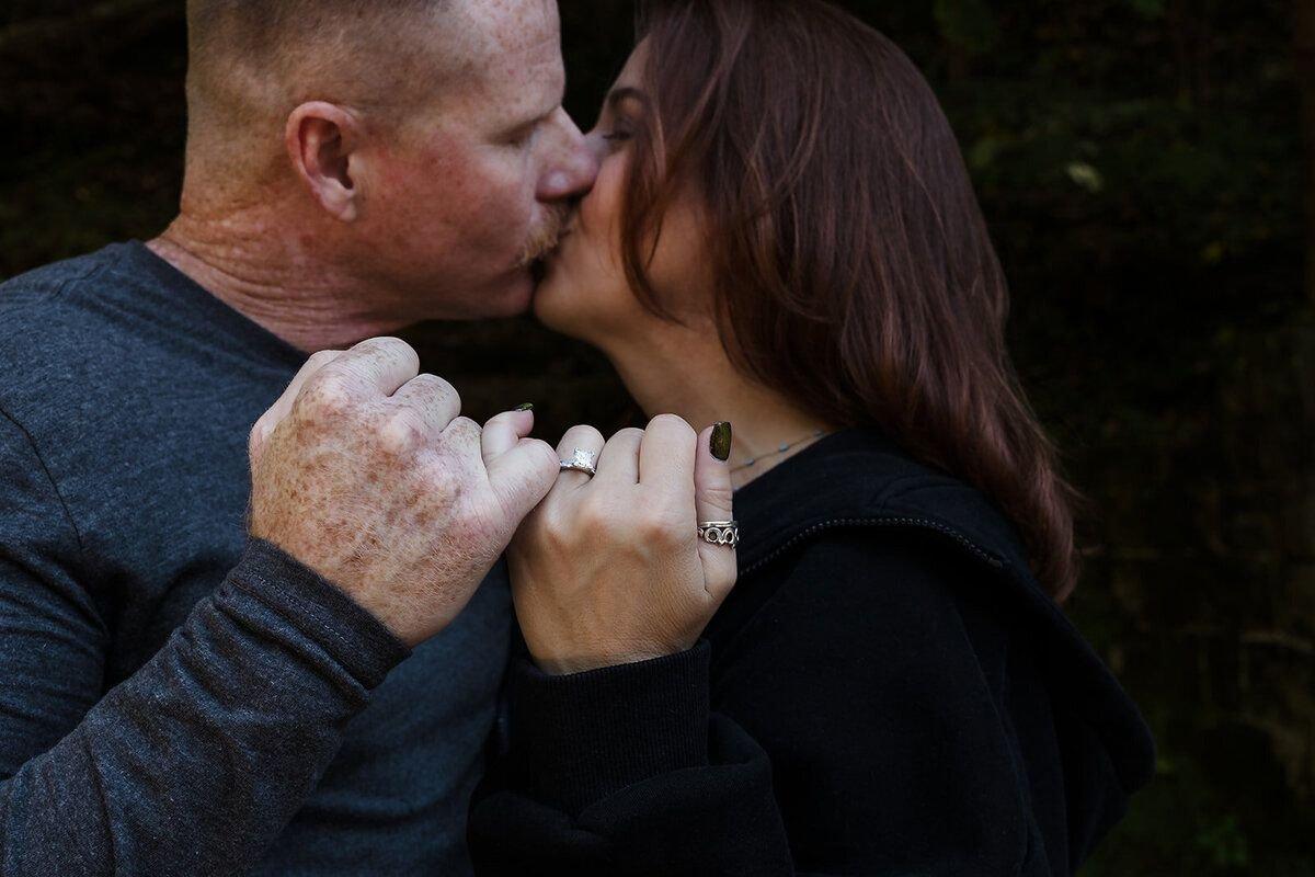 carousel-hero-element image-4